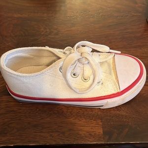Toddler shoes